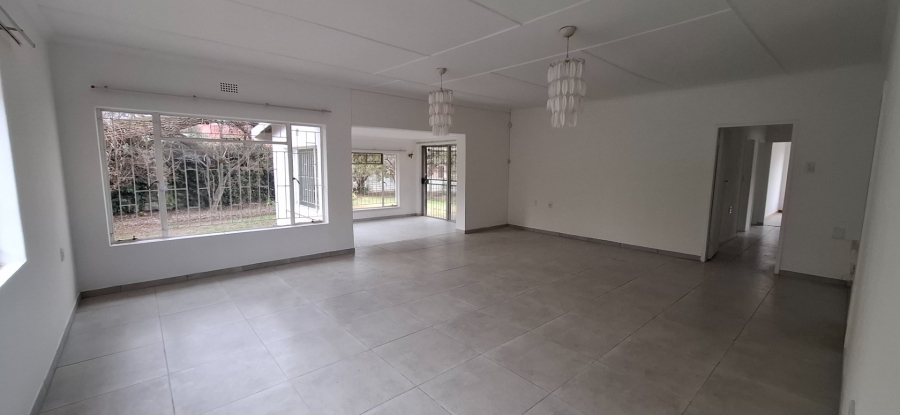 6 Bedroom Property for Sale in Ficksburg Free State